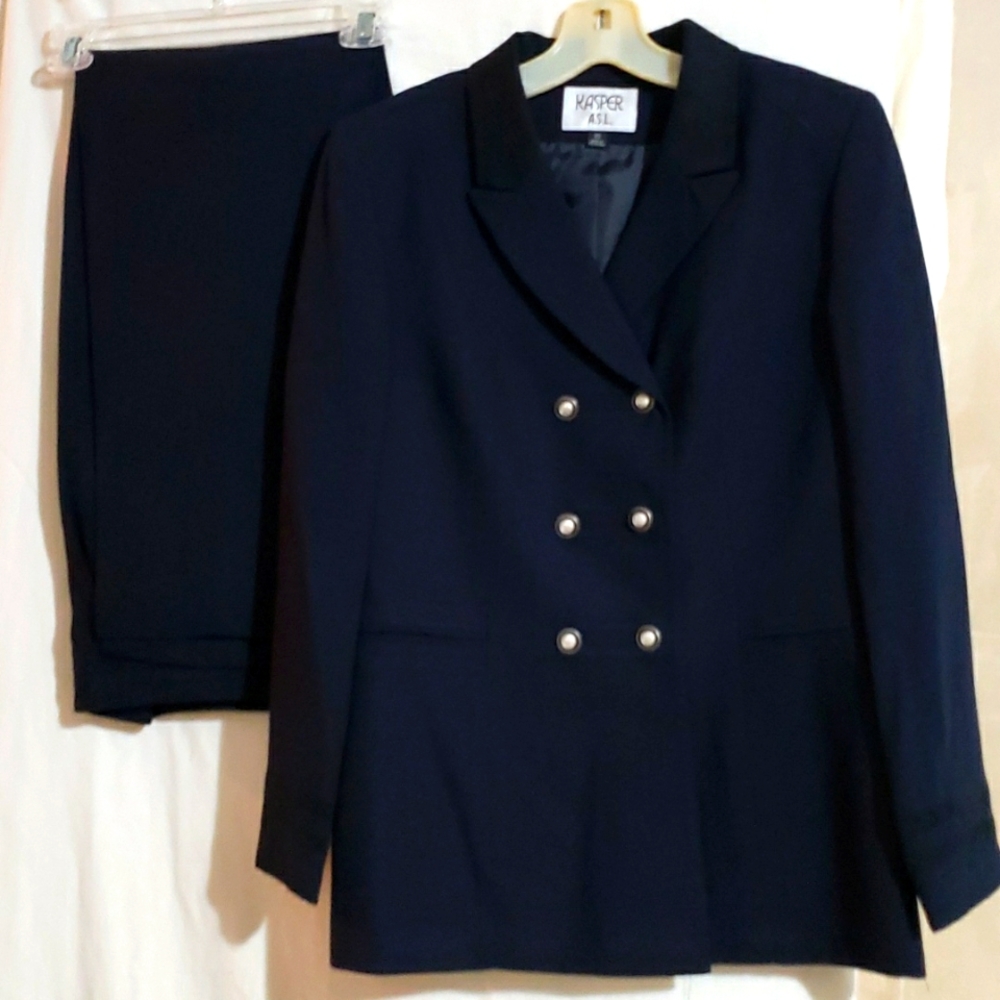 2 pc Women's Business Pantsuit